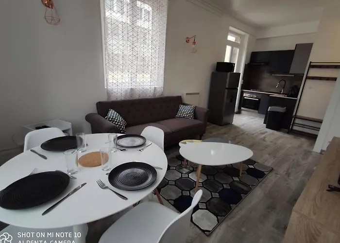 T2 Proche Gare Avec Parking A 30 Min De Paris Creil